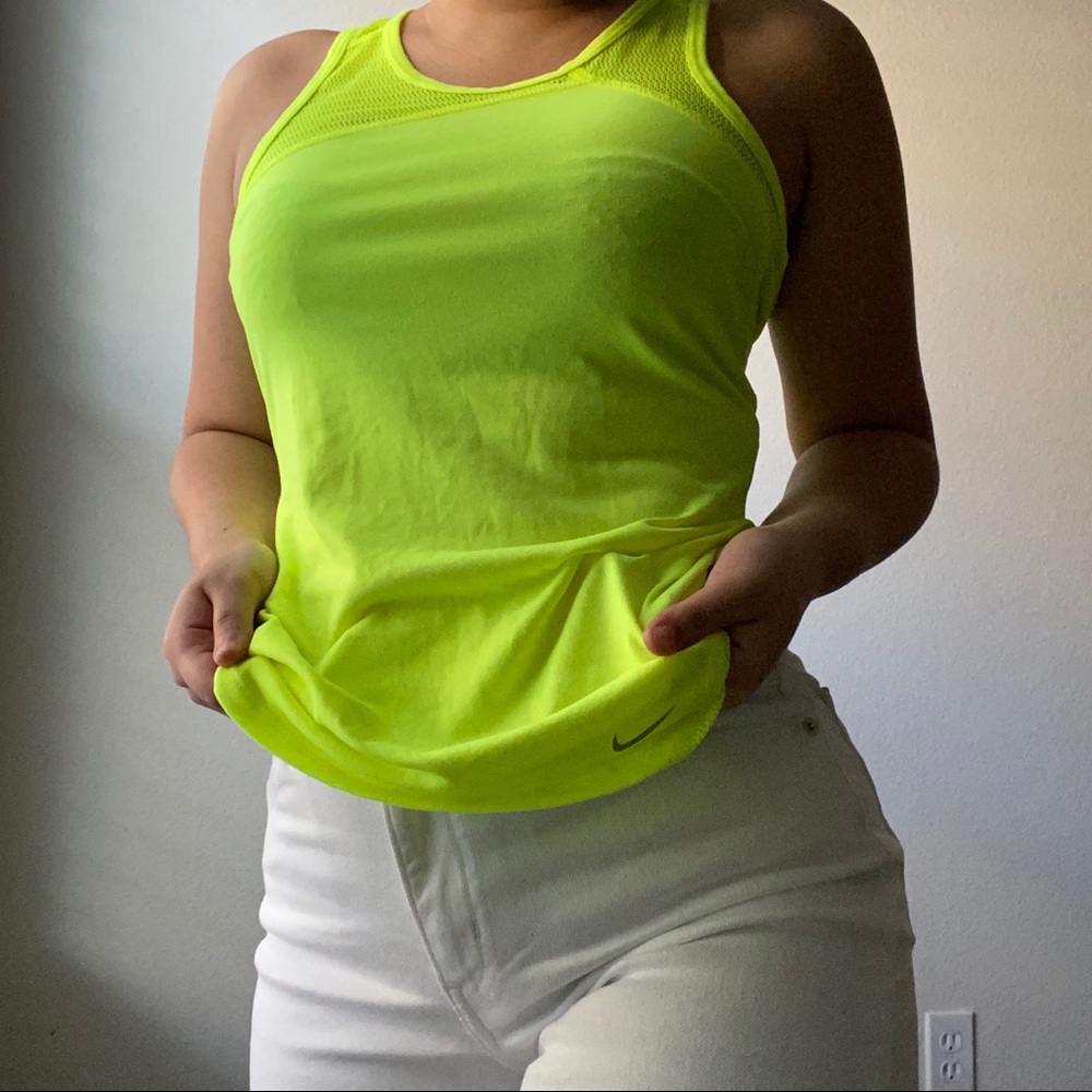 nike workout tank